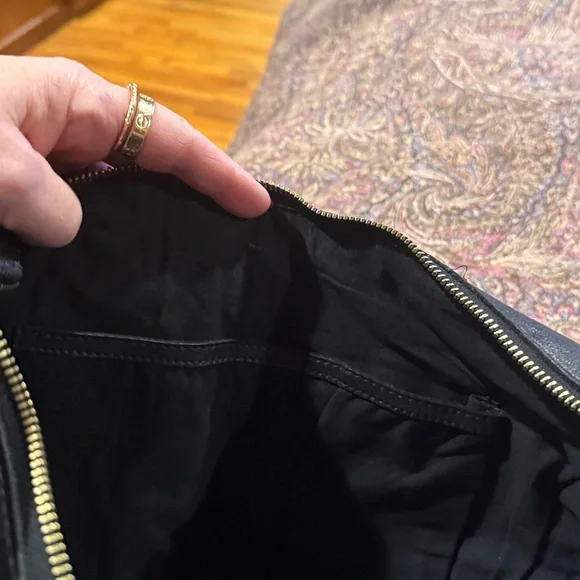 Free people Black Studded Leather Shoulder Bag NWT’s - Picture 10 of 12